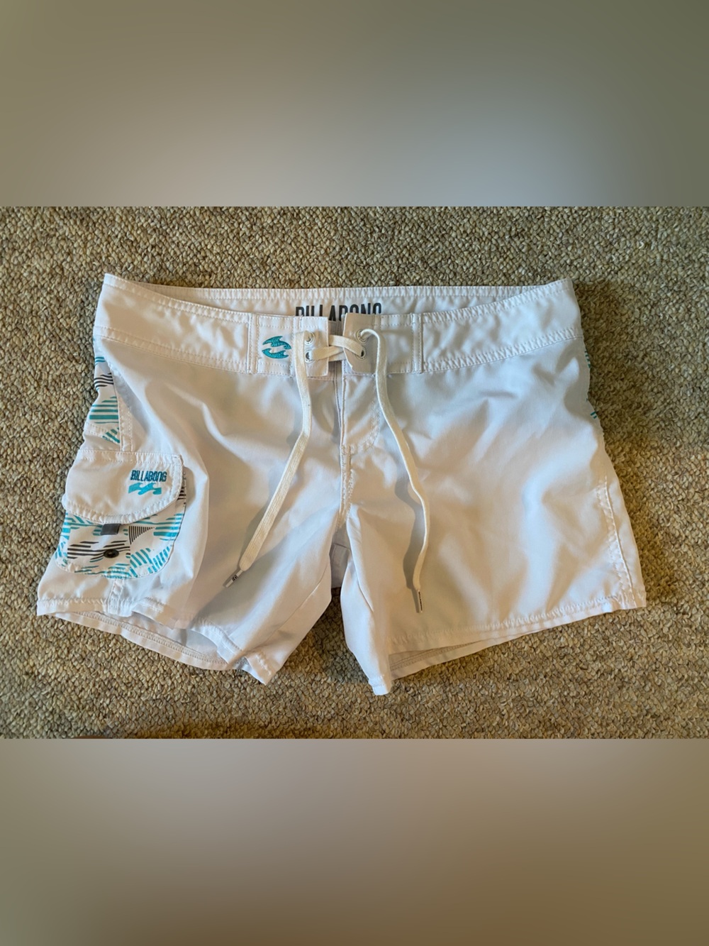 Y2K/ Vintage Style Billabong White Swim/Surf Shorts with Teal and Gray Waistband